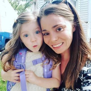 Meet your Posher, Candis